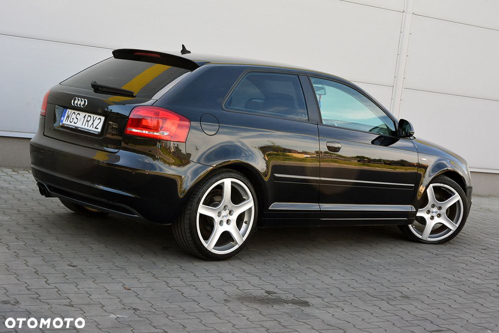 Audi A3 3-drzwiowe 1.8 TFSI S line Sportpaket - 28