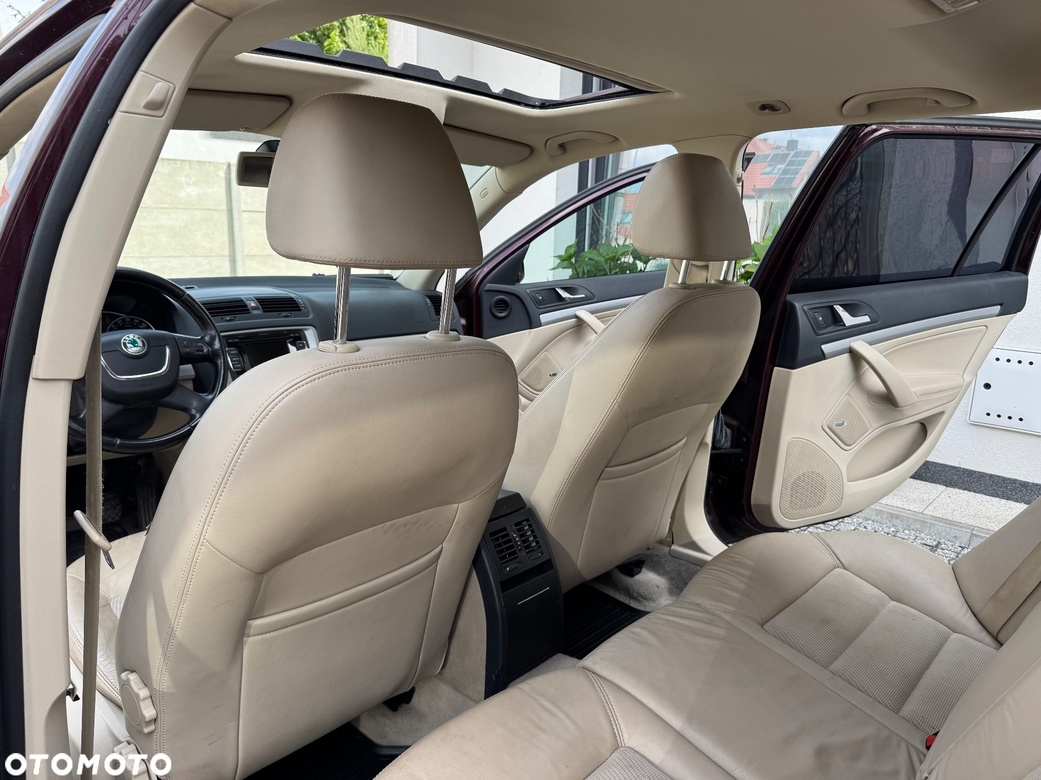 Skoda Octavia 1.8 T FSI Elegance - 10