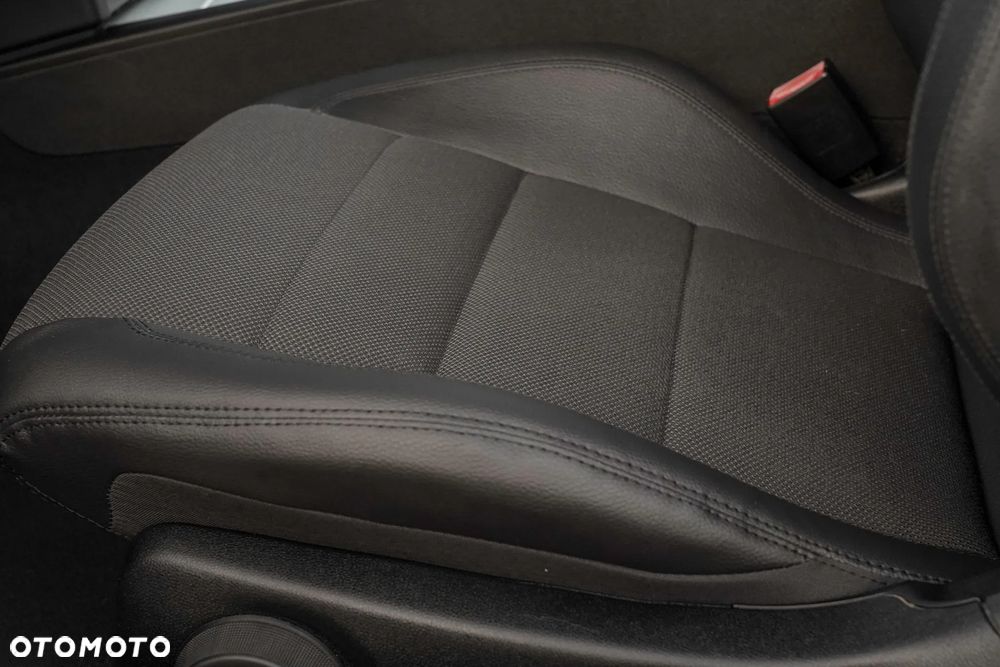 Mercedes-Benz Klasa C - 15