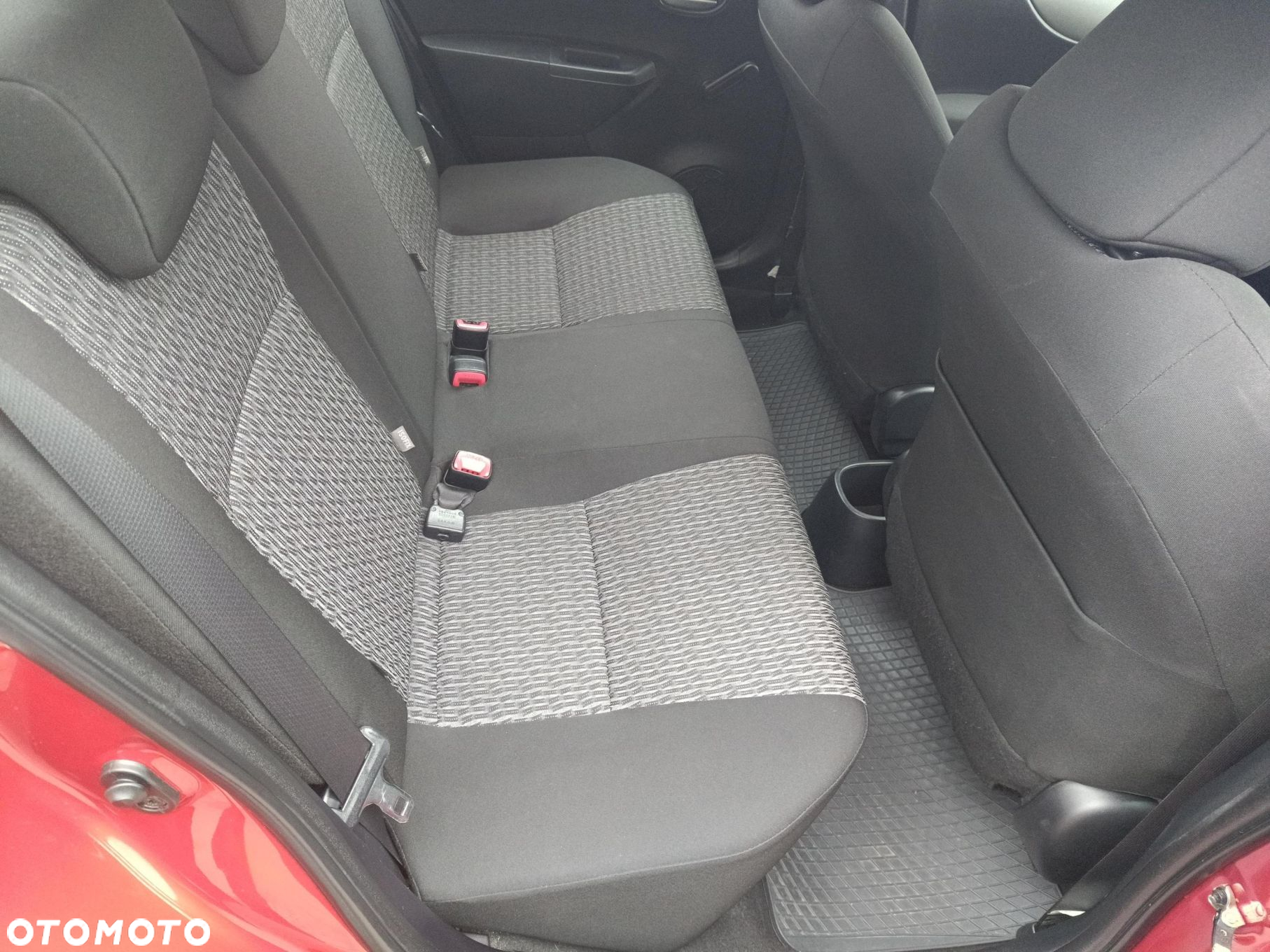 Toyota Yaris 1.33 Premium - 13