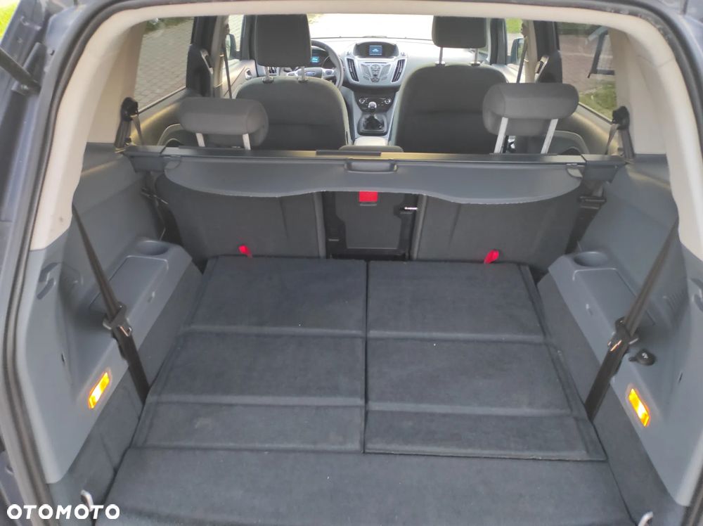 Ford Grand C-MAX - 14