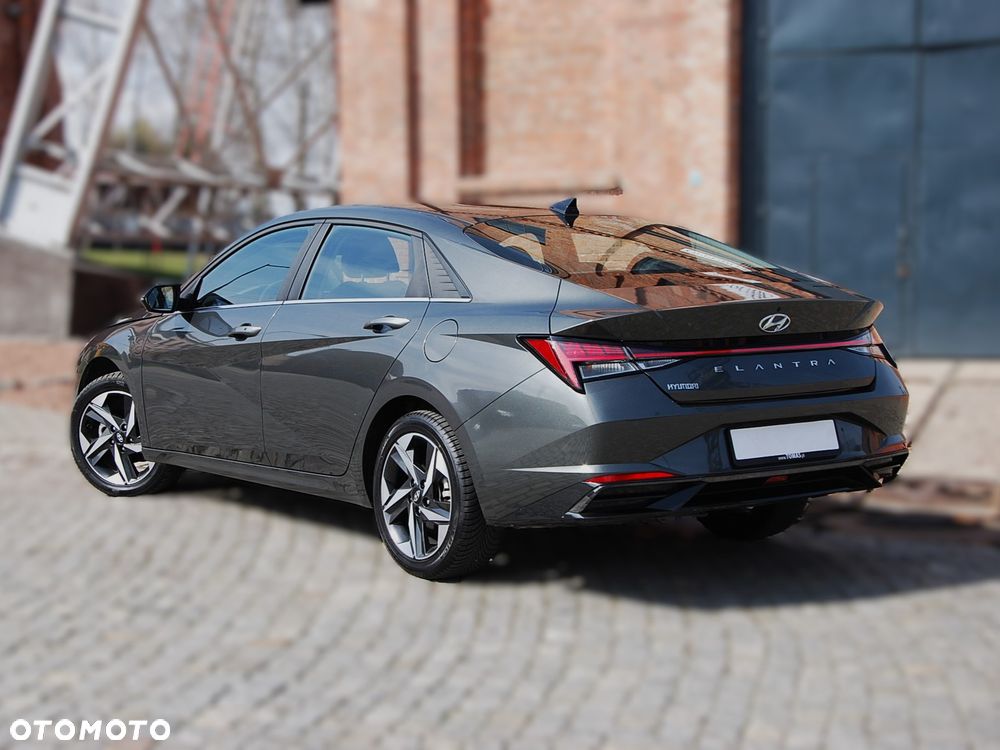Hyundai Elantra 1.6 Smart - 7