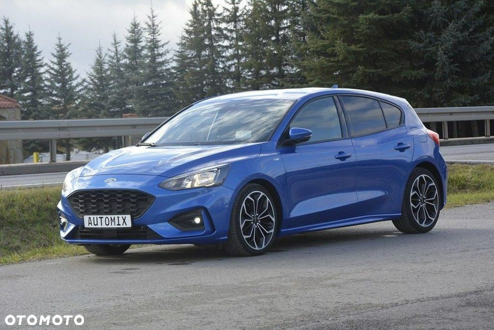 Ford Focus 1.5 EcoBlue Start-Stopp-System ST-LINE - 2