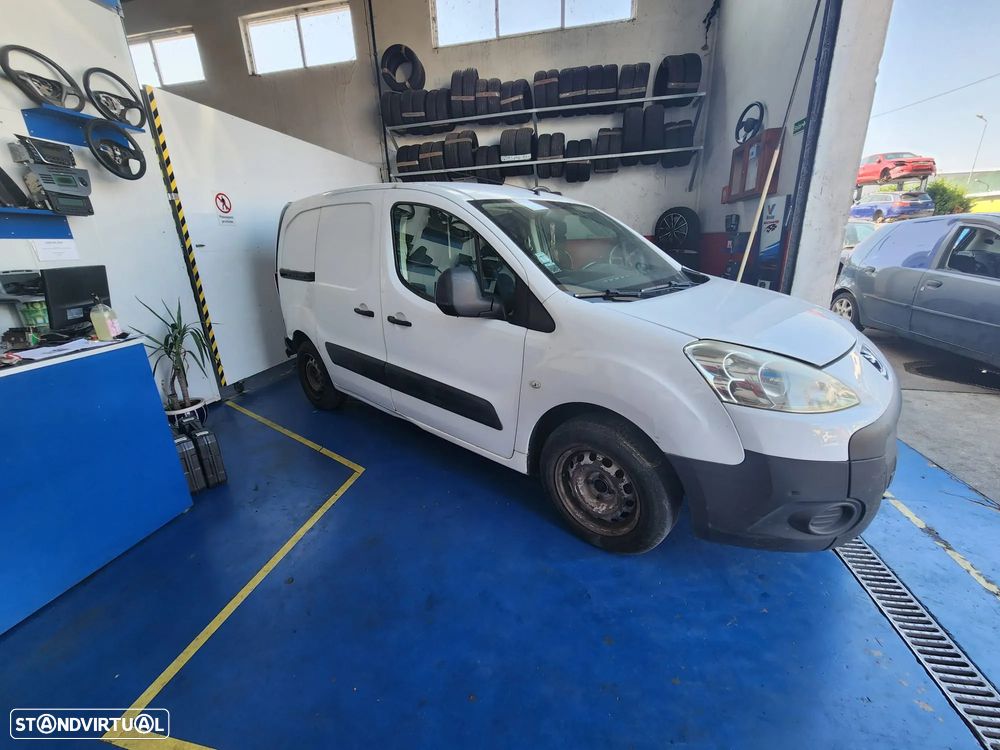 Peugeot Partner 1.6 de 2010 ás peças - 3