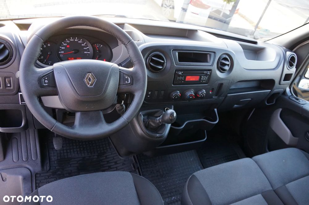 Renault Master - 10