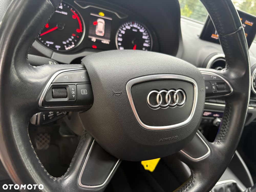 Audi A3 Sportback 1.6 TDI (clean diesel) S line Sportpaket - 17