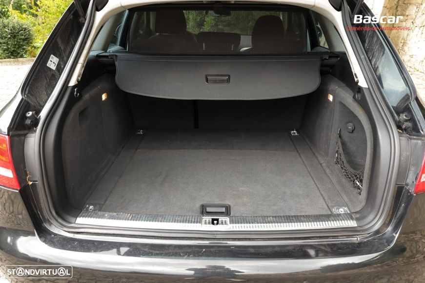 Audi A4 Avant 2.0 TDI Business Line Sport - 17