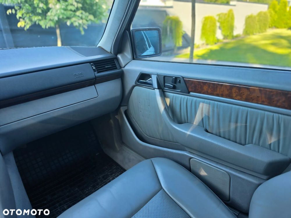 Mercedes-Benz W124 (1984-1993) - 11