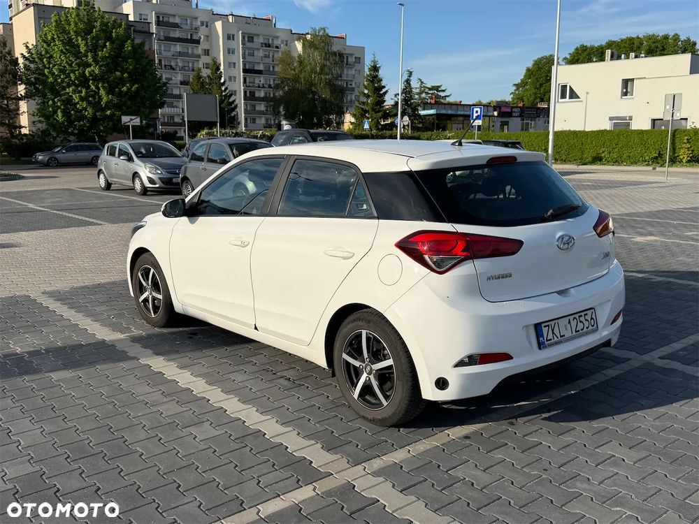 Hyundai i20 1.2 Comfort - 3