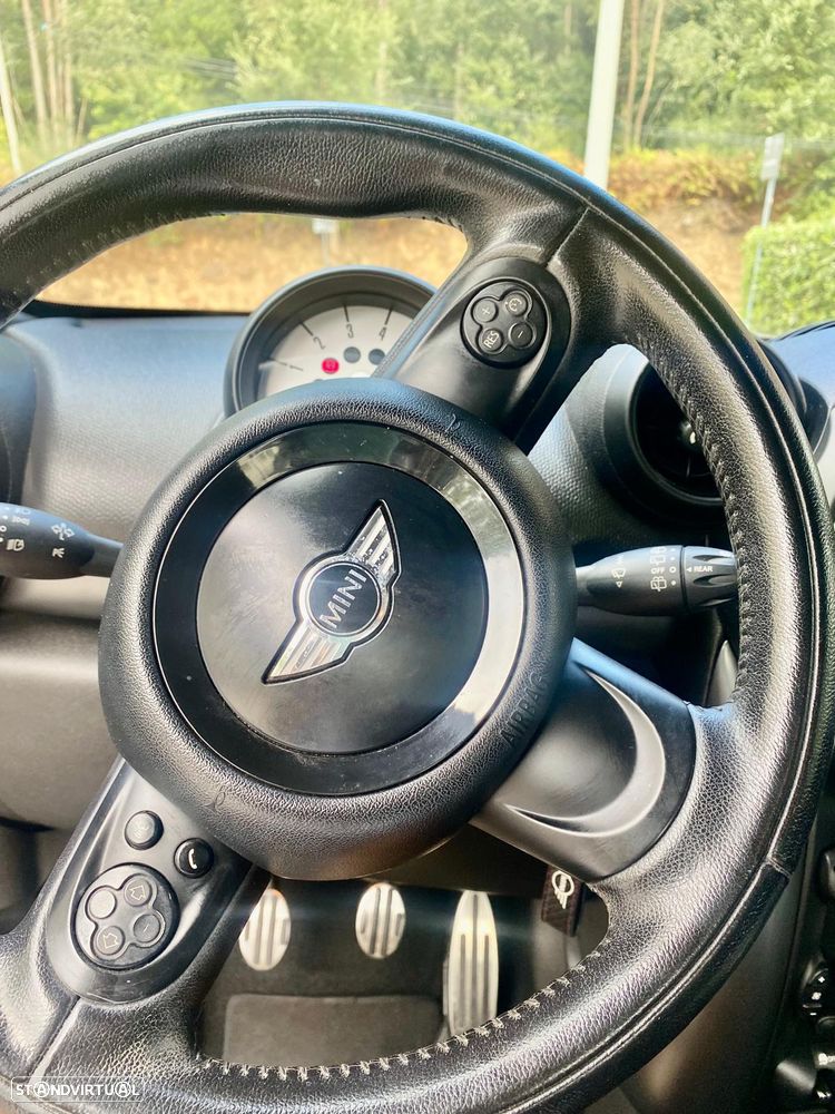 MINI Paceman - 19