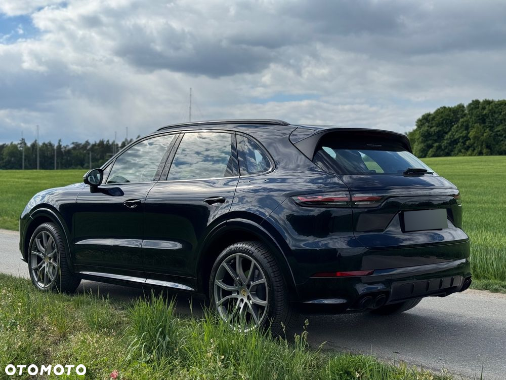 Porsche Cayenne Standard - 14