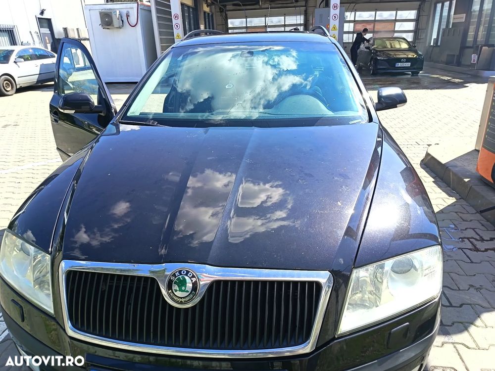 Skoda Octavia 1.8 Turbo FSI Sport Edition - 2