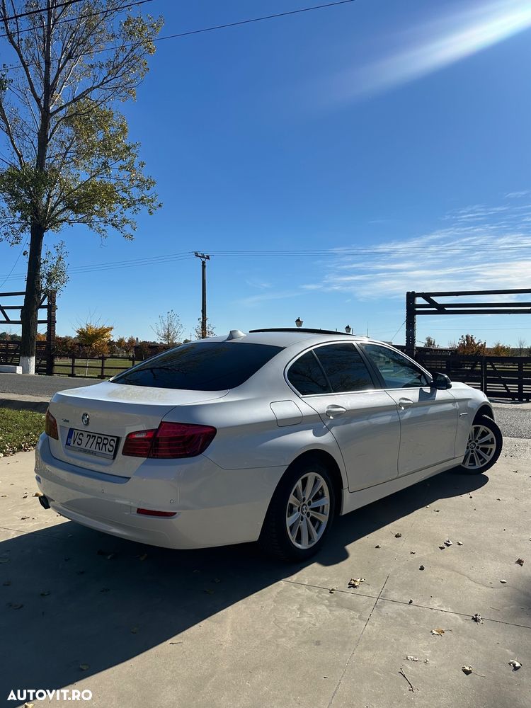 BMW Seria 5 520d xDrive AT - 4