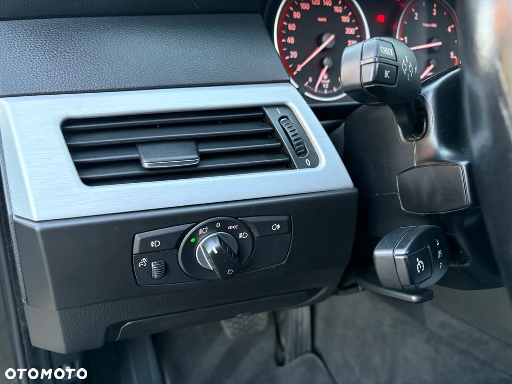 BMW Seria 5 - 22