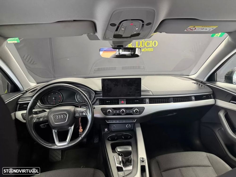 Audi A4 Avant 30 TDI Advanced S tronic - 12