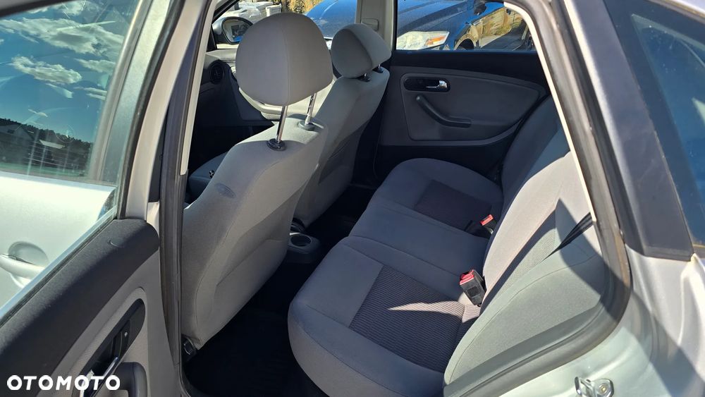Seat Ibiza 1.4 16V Comfort Edition - 11