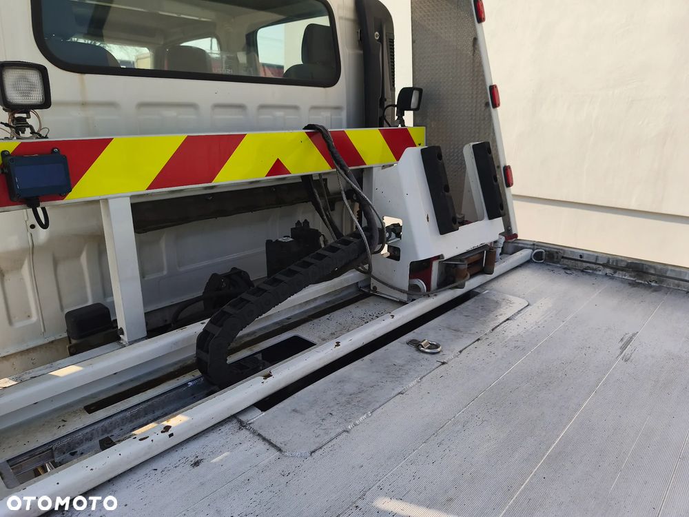 Isuzu FORWARD N75.190 - 9