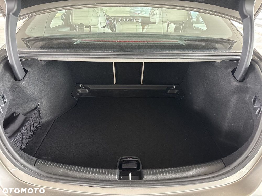 Mercedes-Benz Klasa C 220 d mHEV 4-Matic Avantgarde - 27
