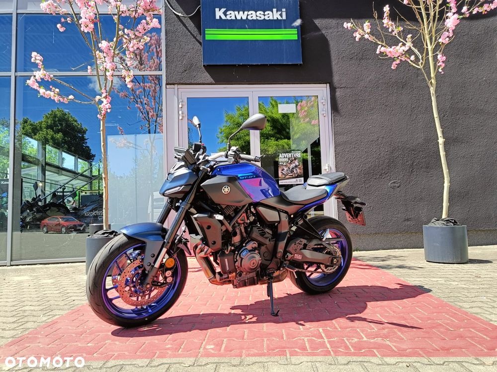 Yamaha MT - 8