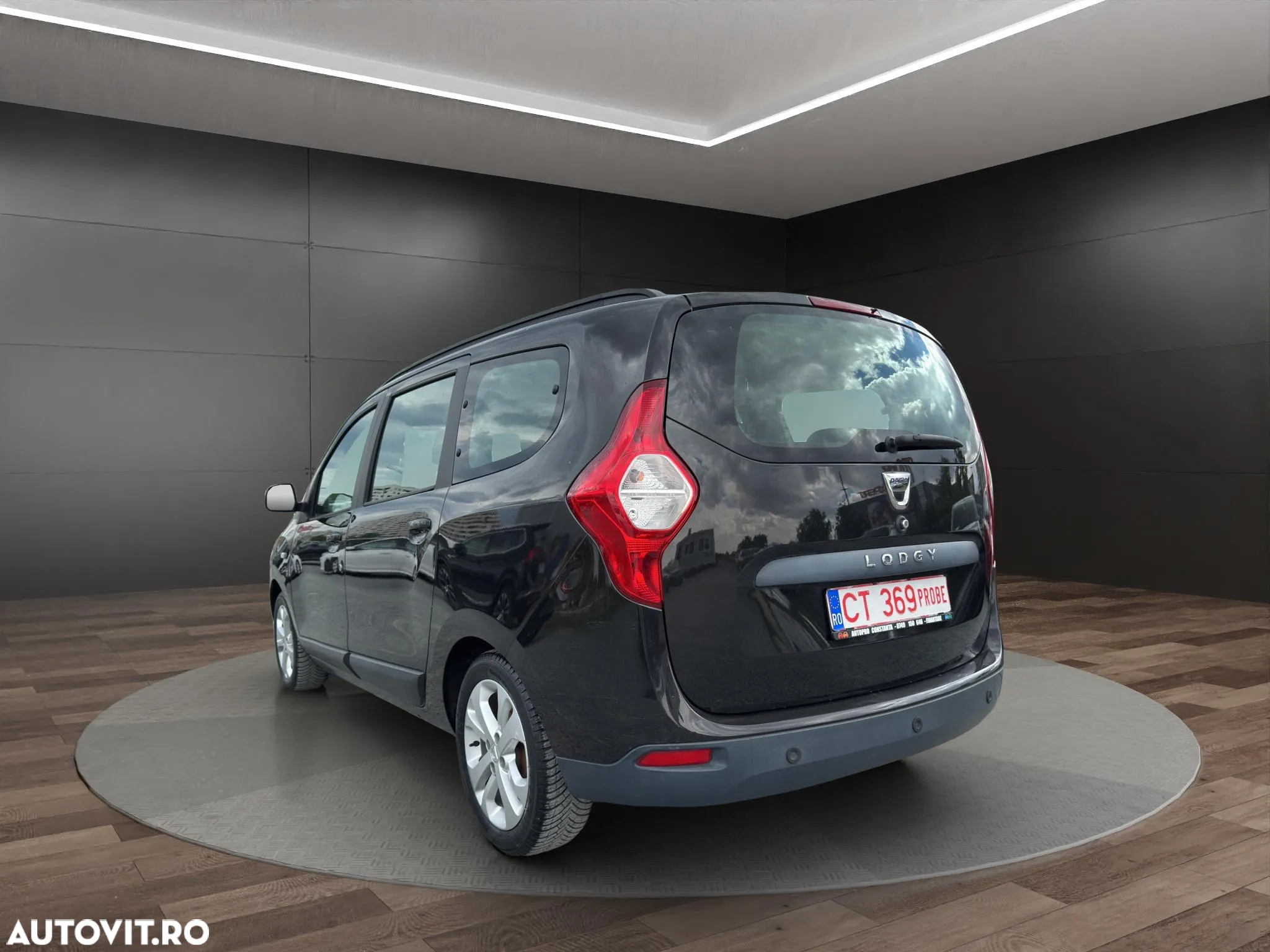 Dacia Lodgy - 4