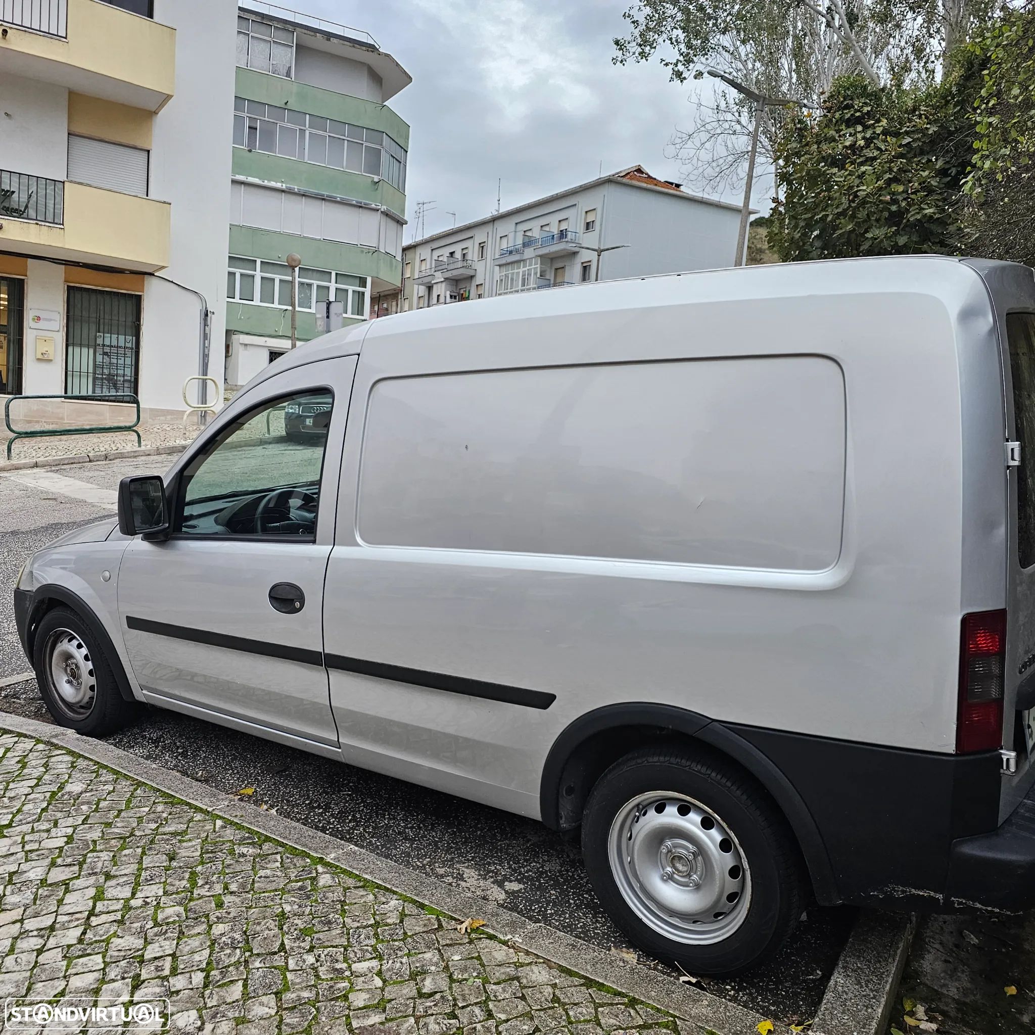 Opel Combo 1.7cc A/C - 1