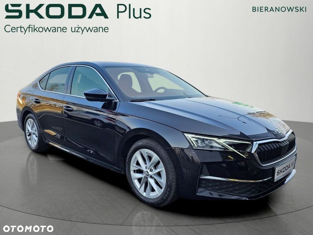 Skoda Octavia 2.0 TDI Selection DSG - 3