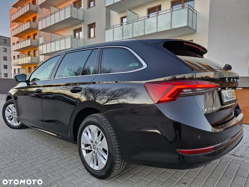 Skoda Octavia 2.0 TDI DSG Edition Plus - 6
