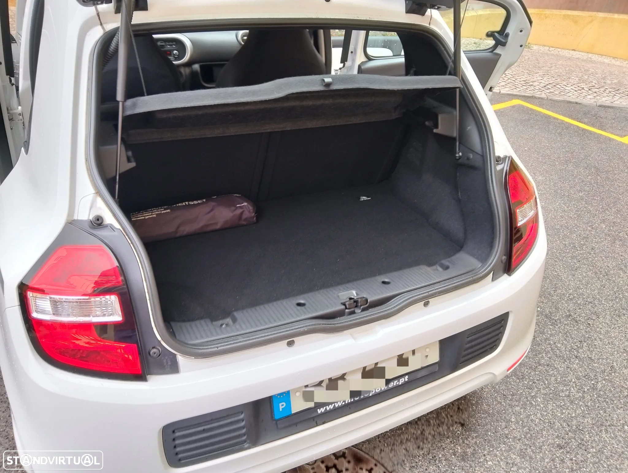 Renault Twingo 1.0 SCe Limited - 12