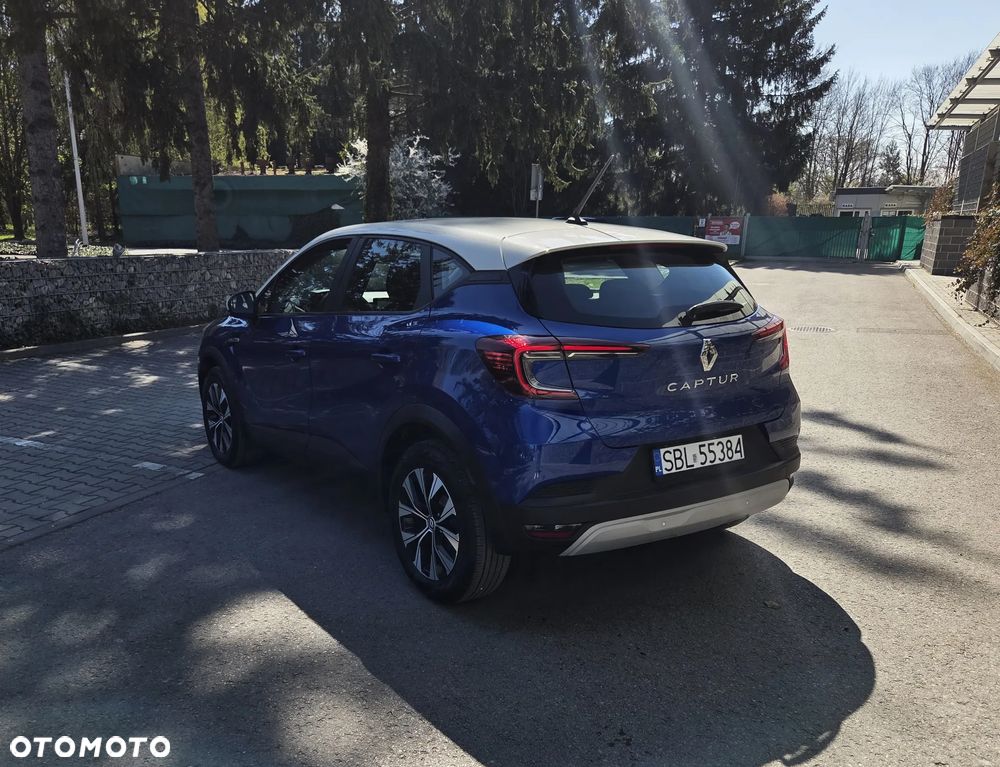 Renault Captur TCe Mild Hybrid 140 TECHNO - 4