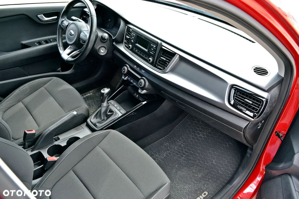 Kia Rio - 17