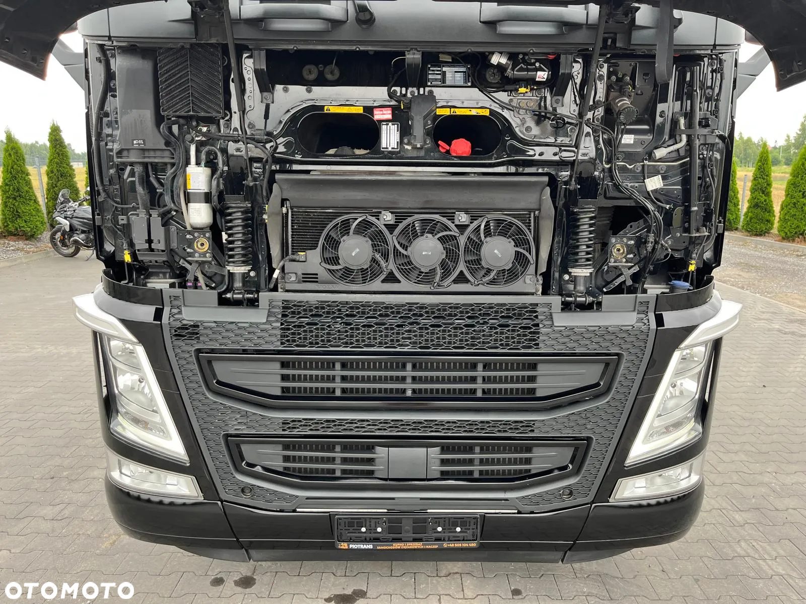 Volvo FH500 / 2021 / NISKI PRZEB / LEKKI 7000 kg / SPROWADZONY Z NIEMIEC - 32