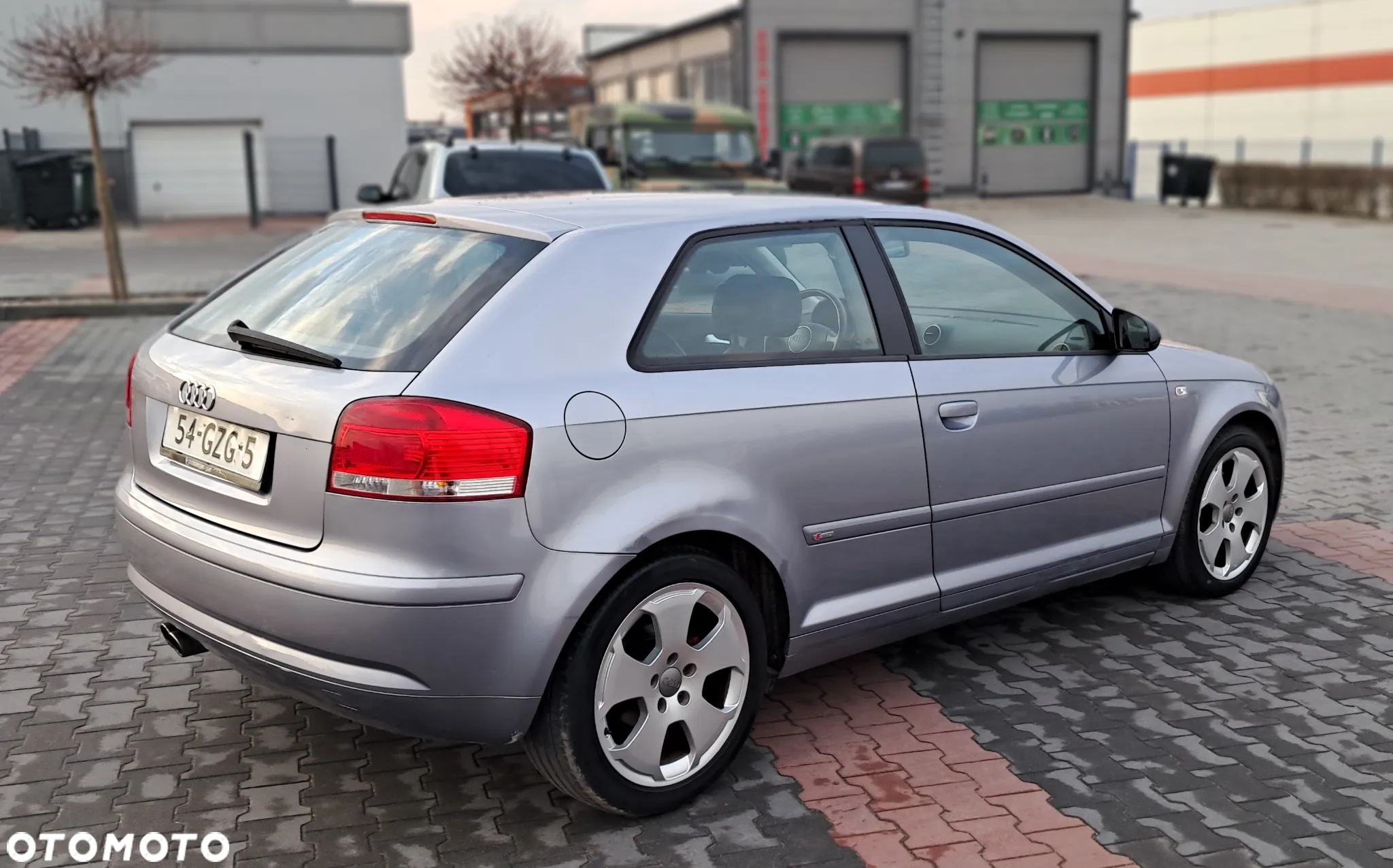 Audi A3 2.0 FSI Attraction - 4