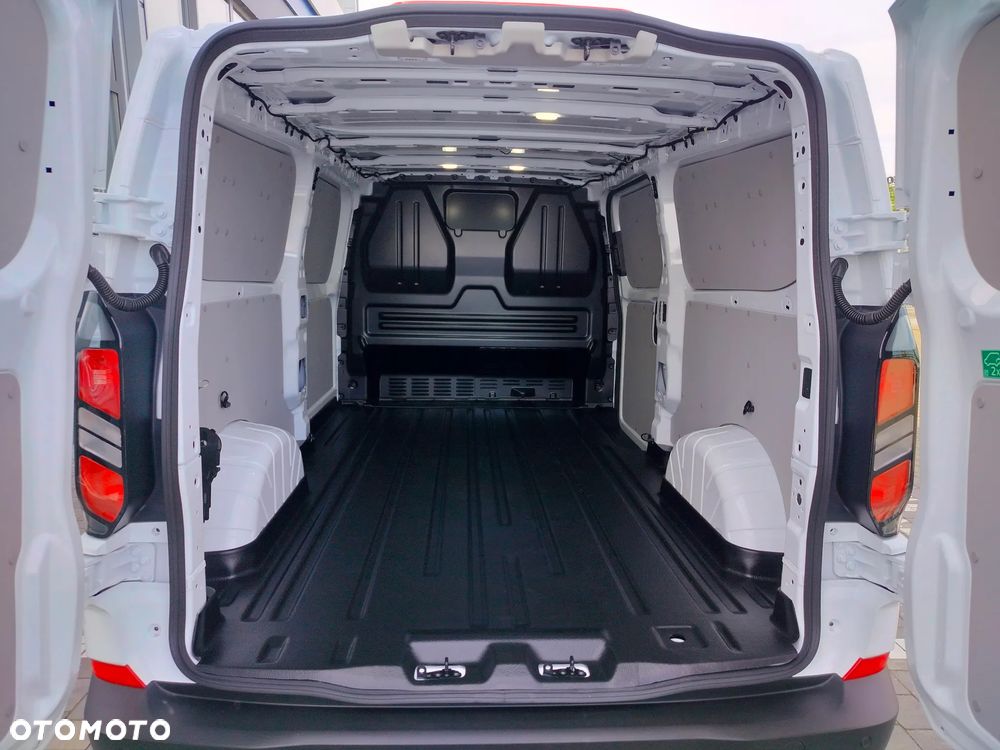 Ford Transit Custom - 20