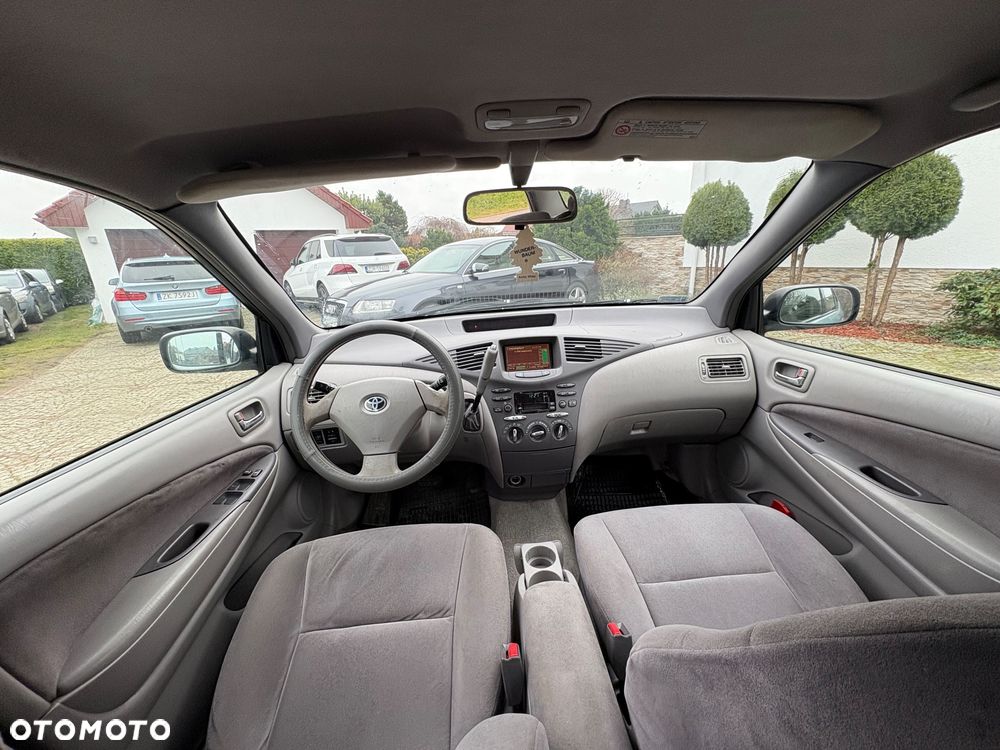 Toyota Prius 1.5 VVT-i Sol - 13