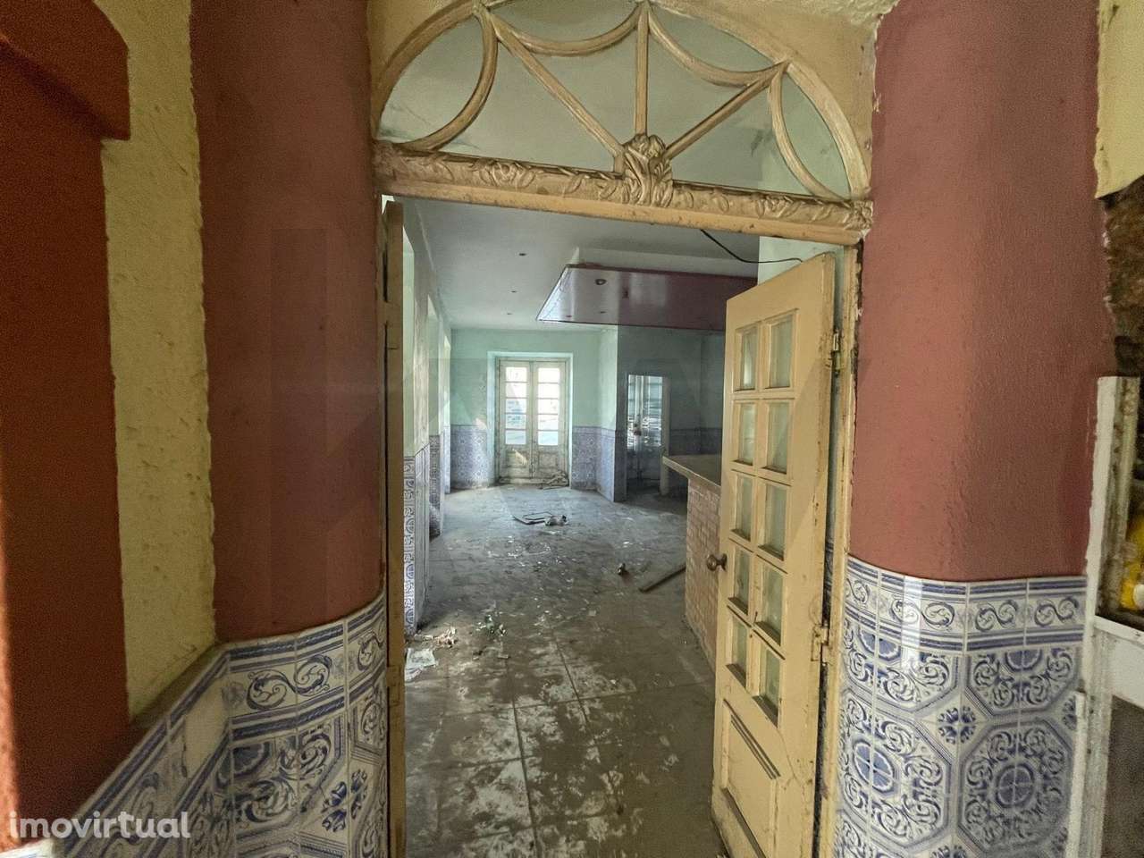 VENDE - PRÉDIOS NA BAIXA DA CIDADE DE ÁGUEDA - OPORTUNIDADE ÚNICA - - Grande imagem: 5/32