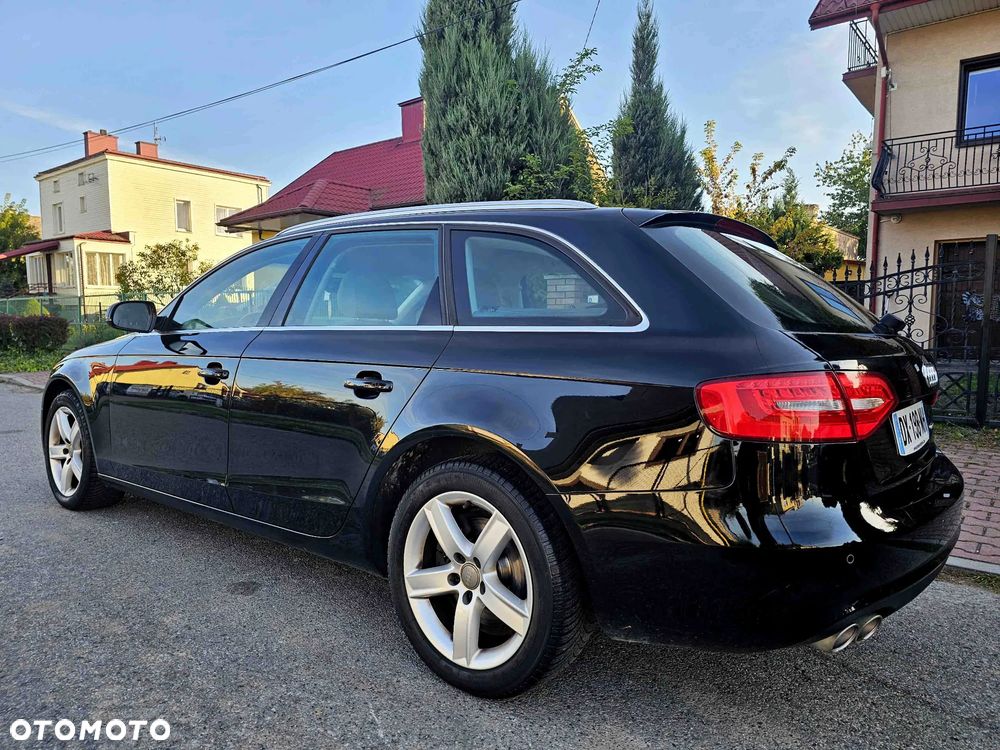Audi A4 Avant 2.0 TDI DPF clean diesel quattro Attraction - 10