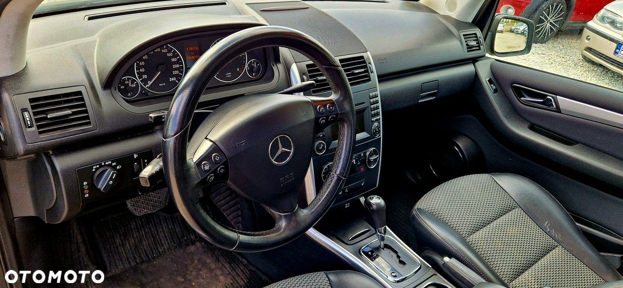 Mercedes-Benz Klasa A - 23