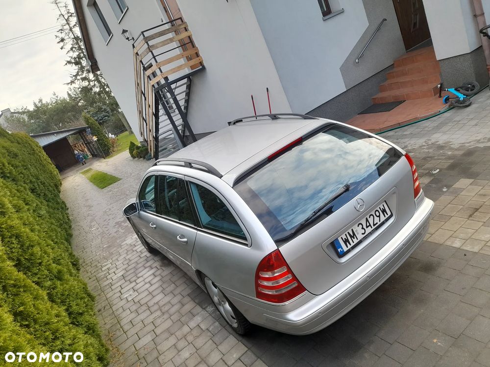 Mercedes-Benz Klasa C - 33