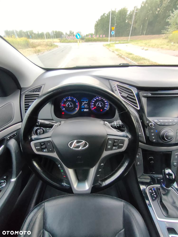 Hyundai i40 i40cw 1.7 CRDi Automatik Premium - 12