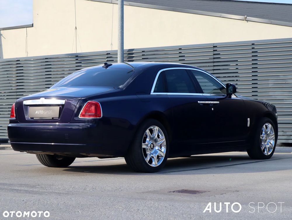 Rolls-Royce Ghost Standard - 8