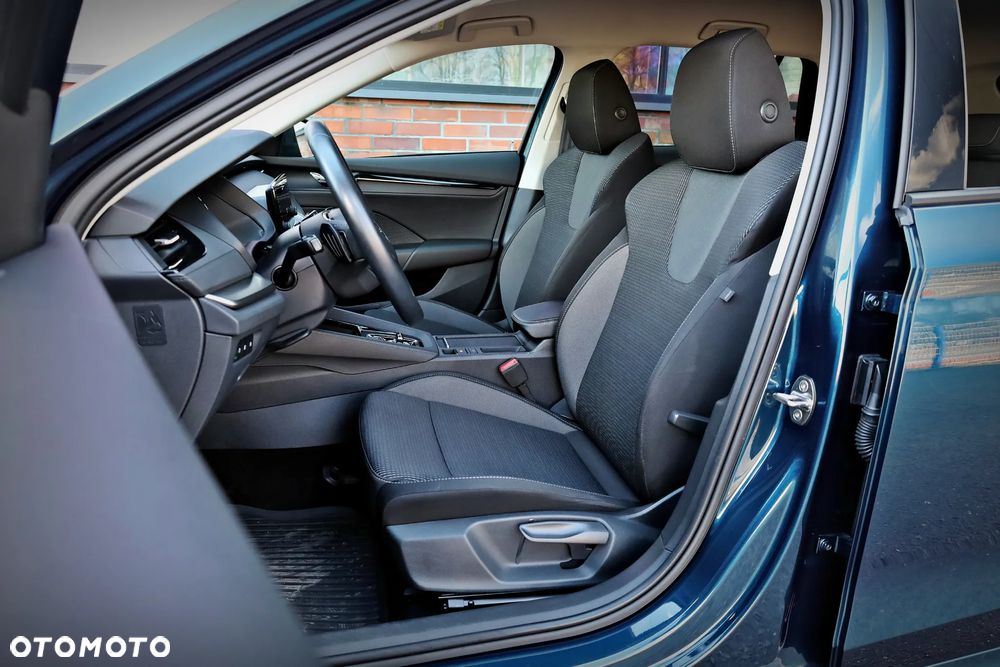 Skoda Octavia 1.5 TSI e-Tec Ambition DSG - 25