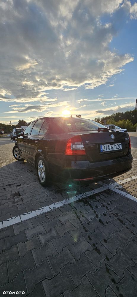 Skoda Octavia 1.8 T FSI Elegance - 9