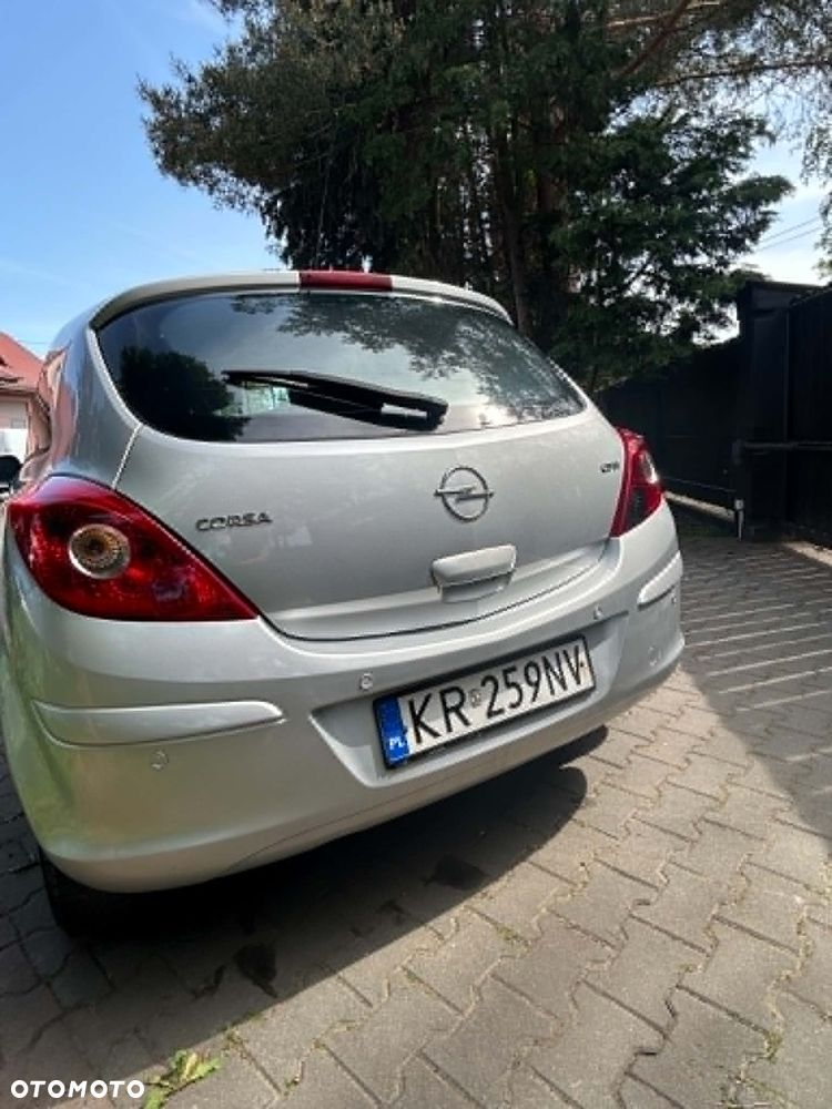 Opel Corsa - 28