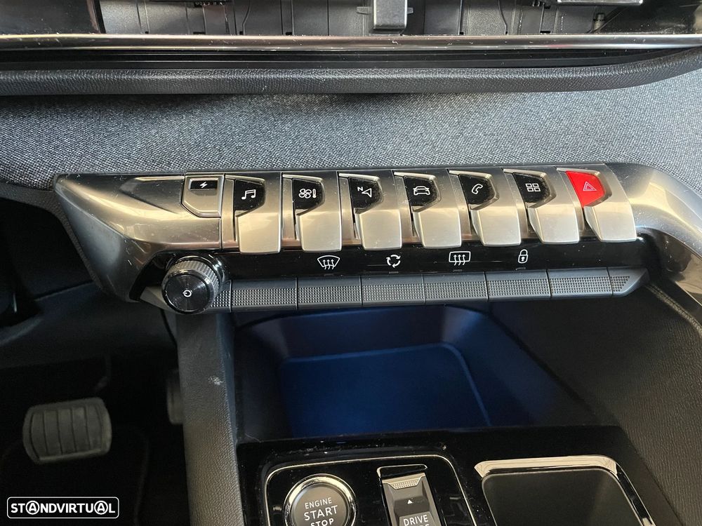 Peugeot 3008 225 e-EAT8 Allure Pack - 13