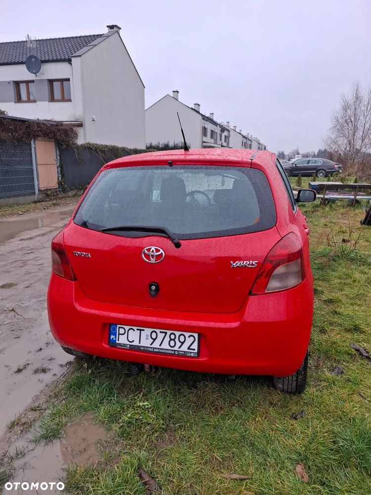 Toyota Yaris - 3