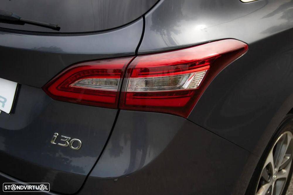 Hyundai i30 SW 1.6 CRDi GO! - 45