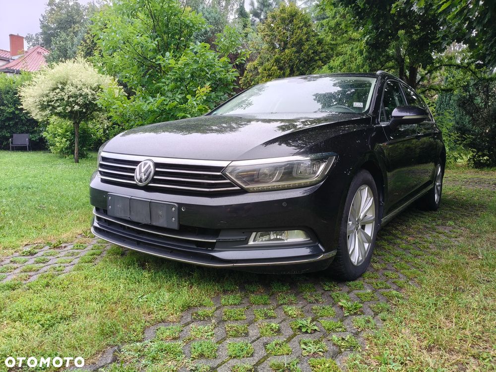 Volkswagen Passat - 8