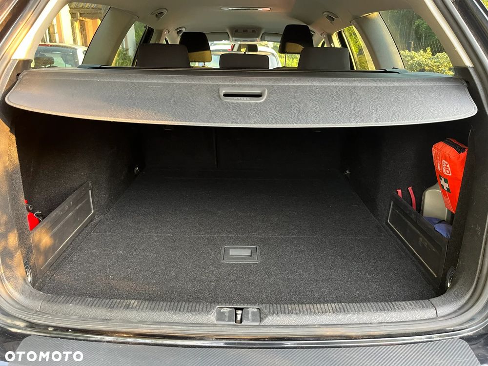 Volkswagen Passat - 7