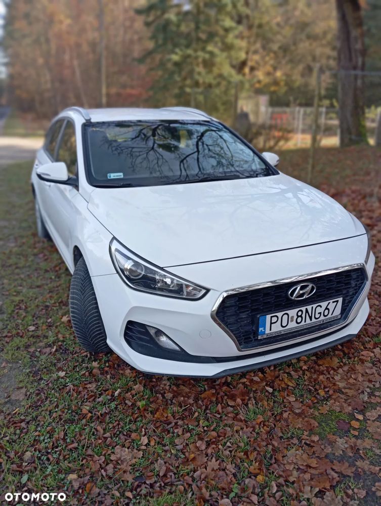 Hyundai i30 1.6 D Classic + - 5