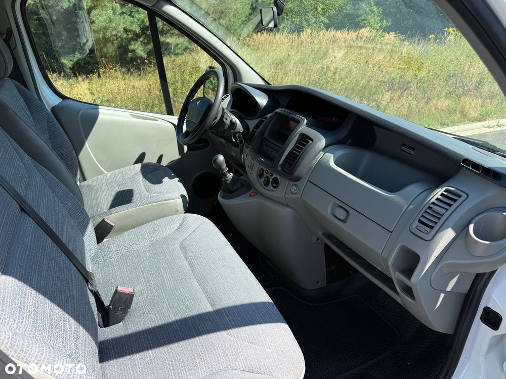 Renault Trafic - 6
